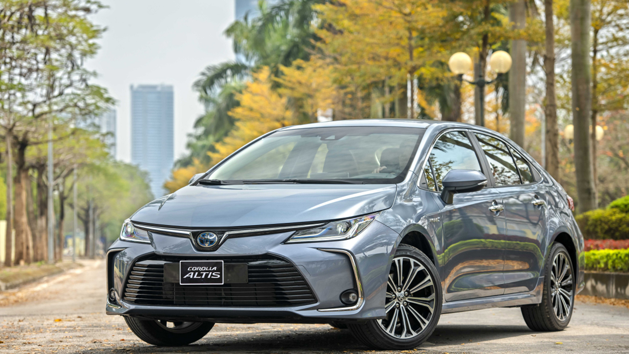 Giá Toyota Corolla Altis 2022 như thế nào?