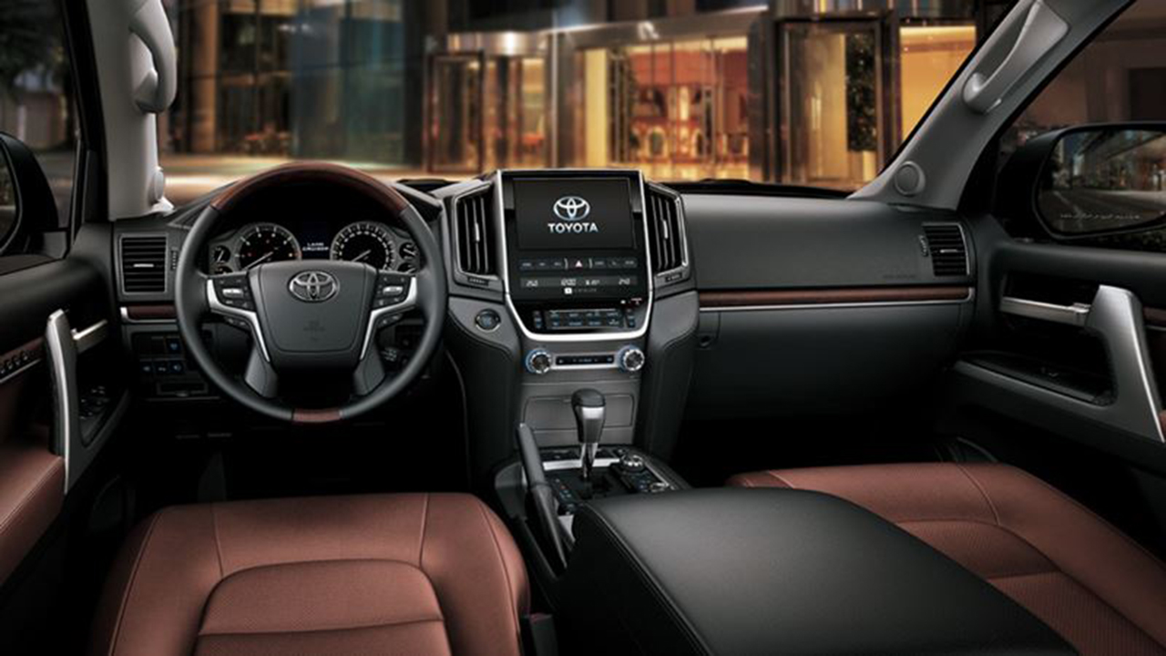 Toyota Land Cruiser có ngoại thất – Cao cấp, hiện đại 